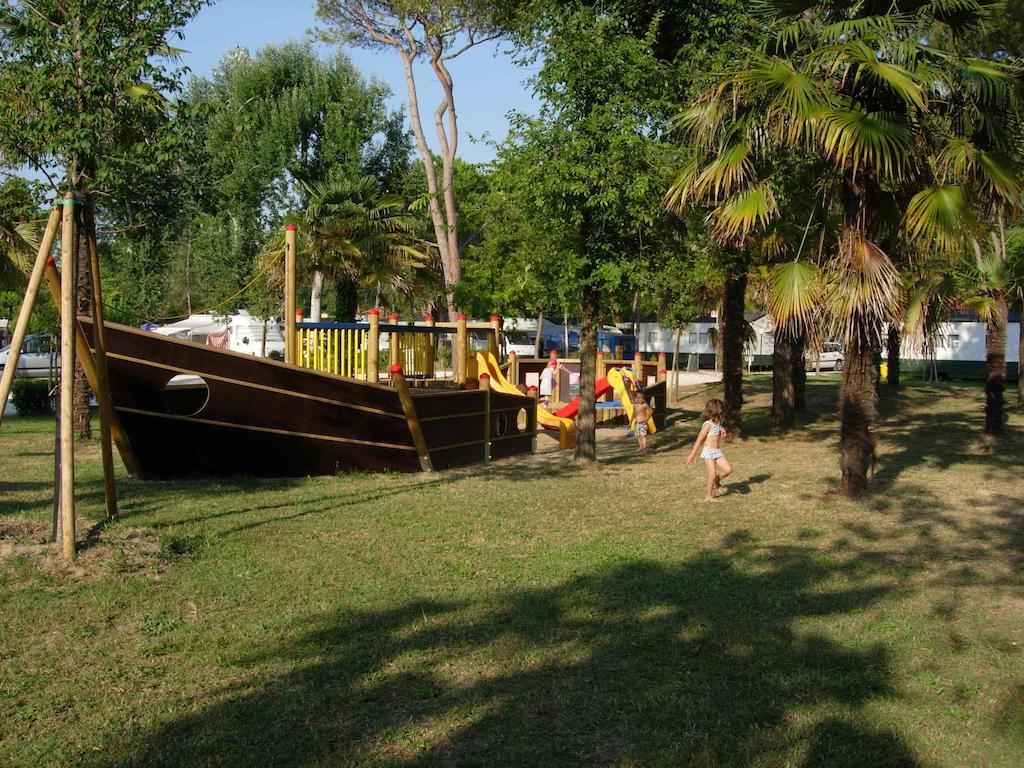 Campsite Happy Camp Mobile Homes In Laguna Village